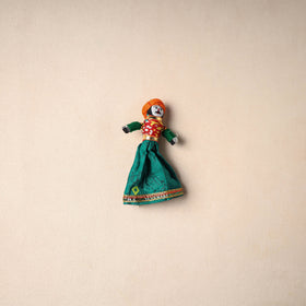 Rajasthani Puppet Couple Handmade Magnet (Set of 2) 36