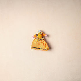 Rajasthani Puppet Couple Handmade Magnet (Set of 2) 36