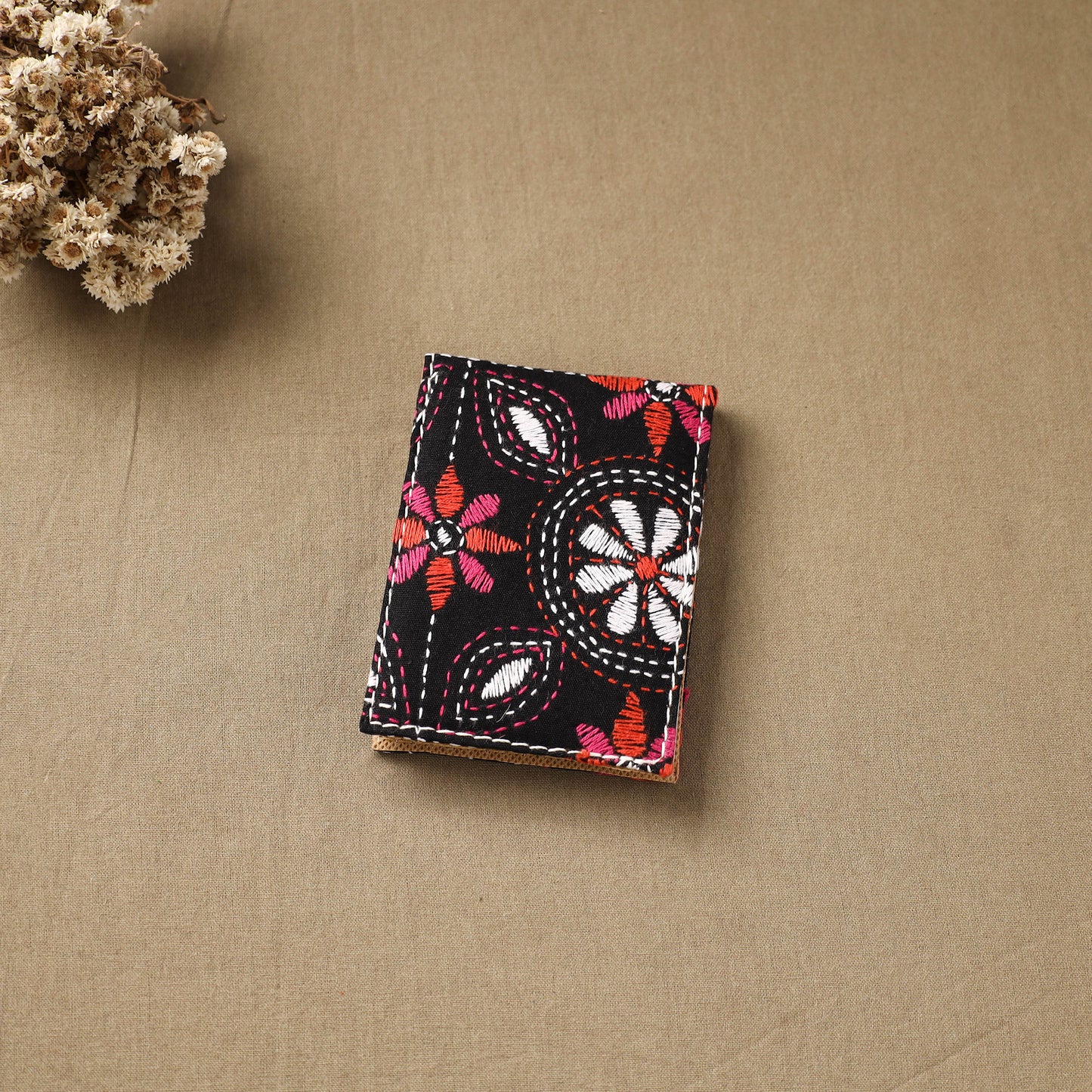 Bengal Kantha Work Handcrafted Notepad (4 x 3 in) 36