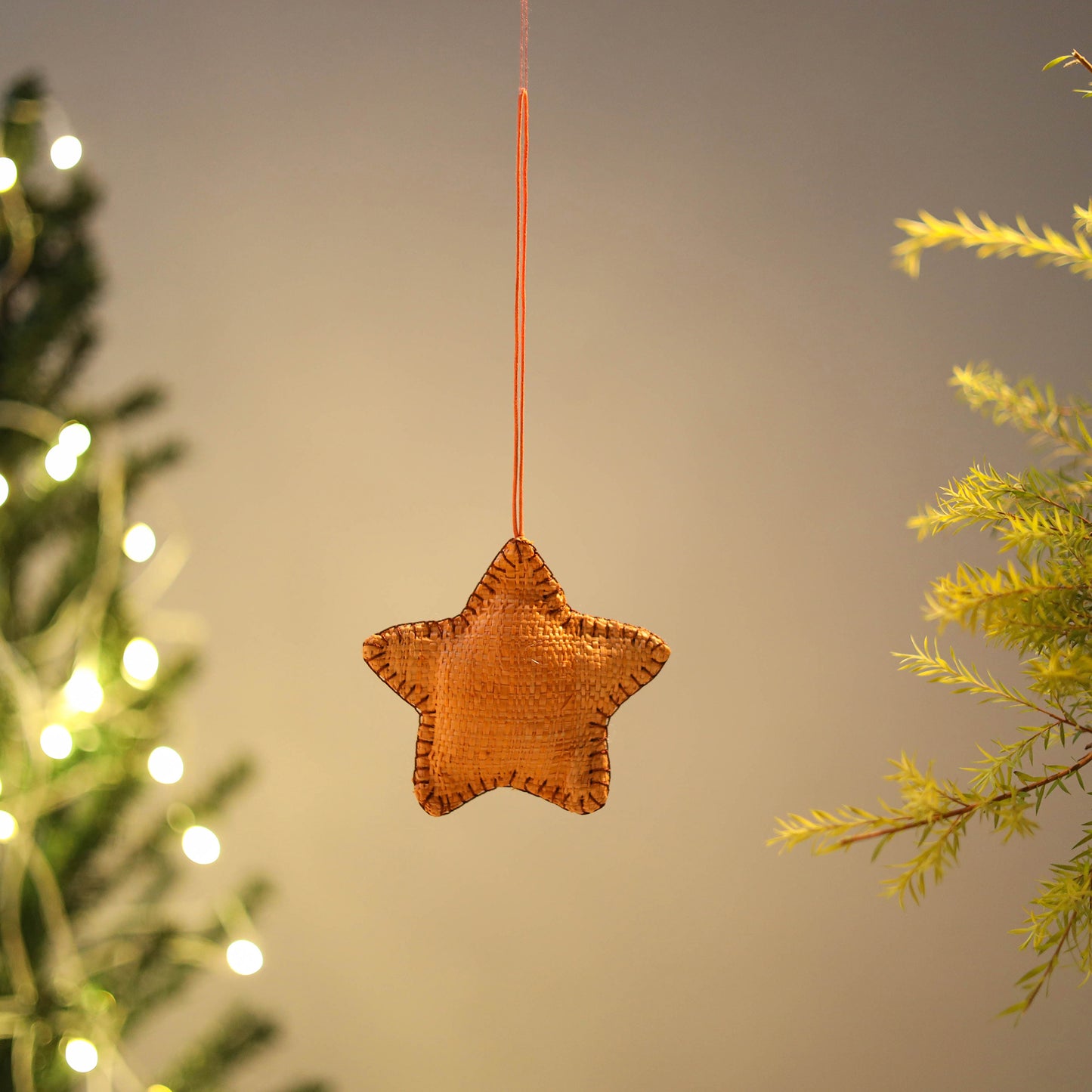 Star - Handcrafted Raffia Christmas Ornament 08