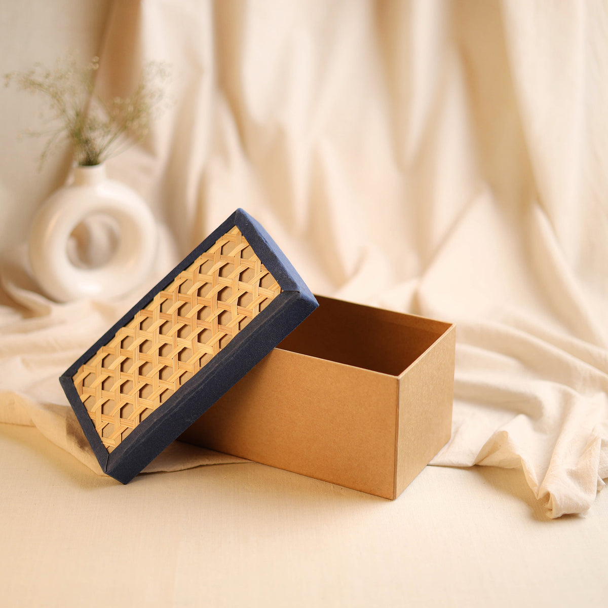 Greenkraft Handcrafted Cardboard Rectangular Box with Bamboo Lid (8 x 5 in) 55