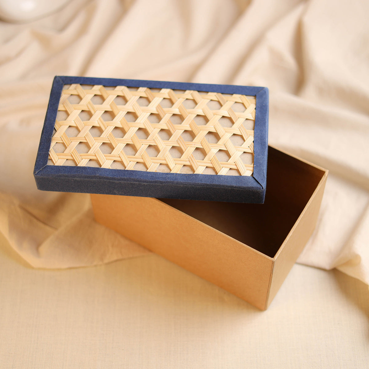 Greenkraft Handcrafted Cardboard Rectangular Box with Bamboo Lid (8 x 5 in) 55