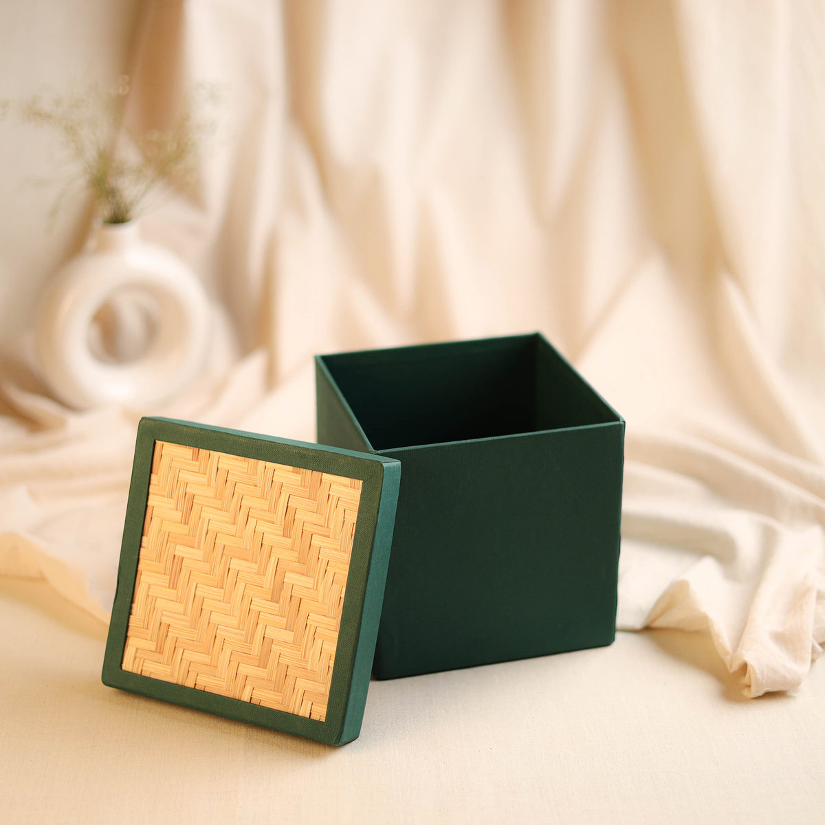 Greenkraft Handcrafted Cardboard Square Box with Bamboo Lid (7 x 7 in) 58