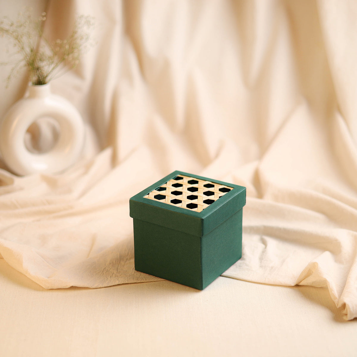 Greenkraft Handcrafted Cardboard Square Box with Bamboo Lid (4 x 4 in) 59