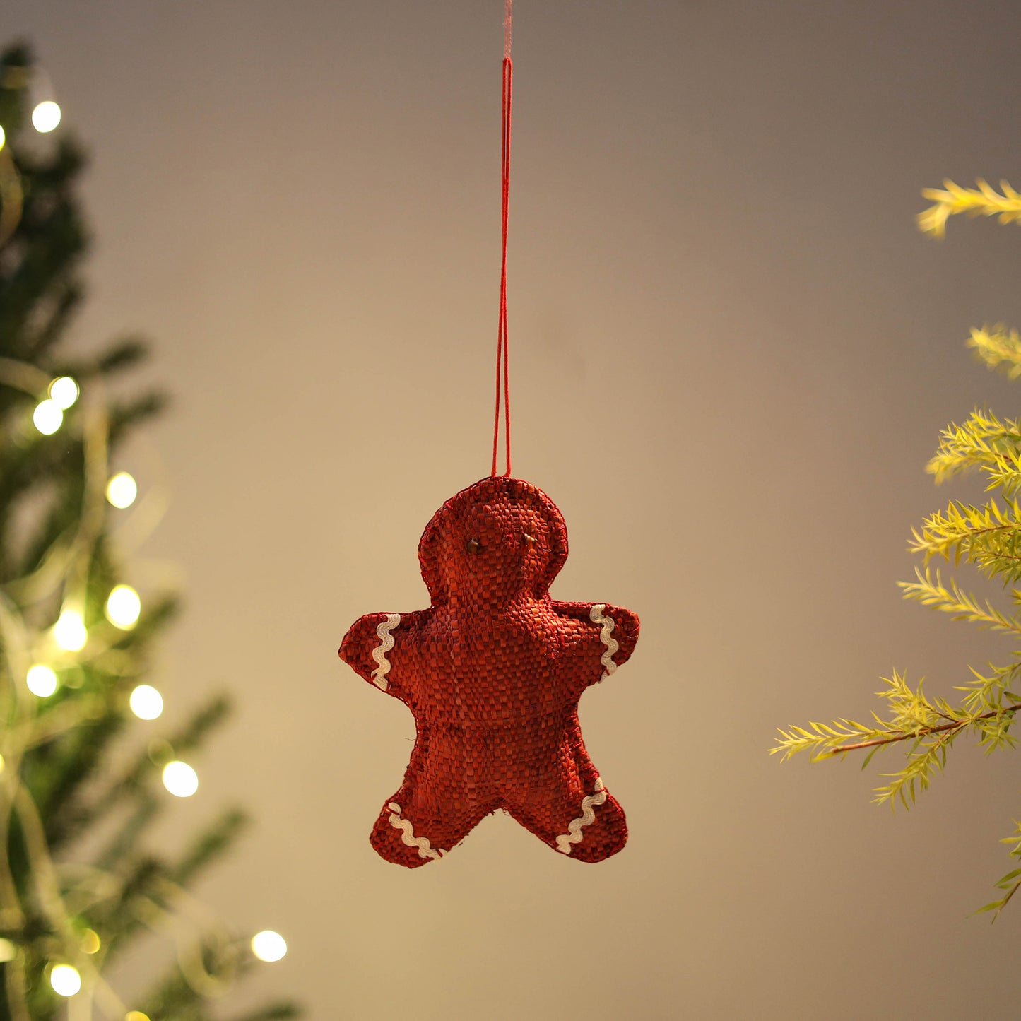 Gingerbread Man - Handcrafted Raffia Christmas Ornament 23