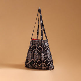 Handcrafted Fabric Jhola Bag 02