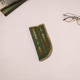 Tribal Hand Embroidered Jute Spectacle Pouch  03