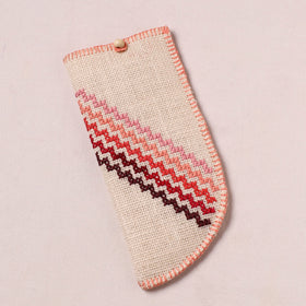 Tribal Hand Embroidered Jute Spectacle Pouch  09