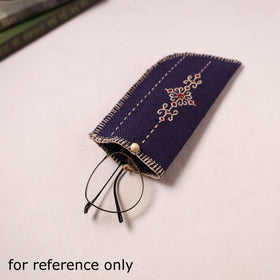 Tribal Hand Embroidered Jute Spectacle Pouch  04