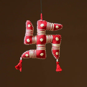 Swastika - Hand Embroidered Aipan Art Hanging for Home Decor 01