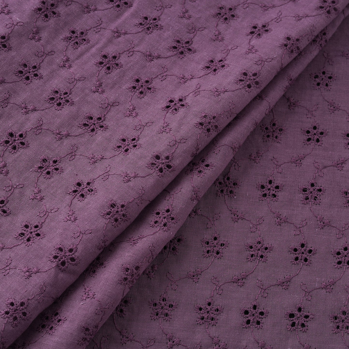 Floral Embroidered Cotton Hakoba Fabric 01