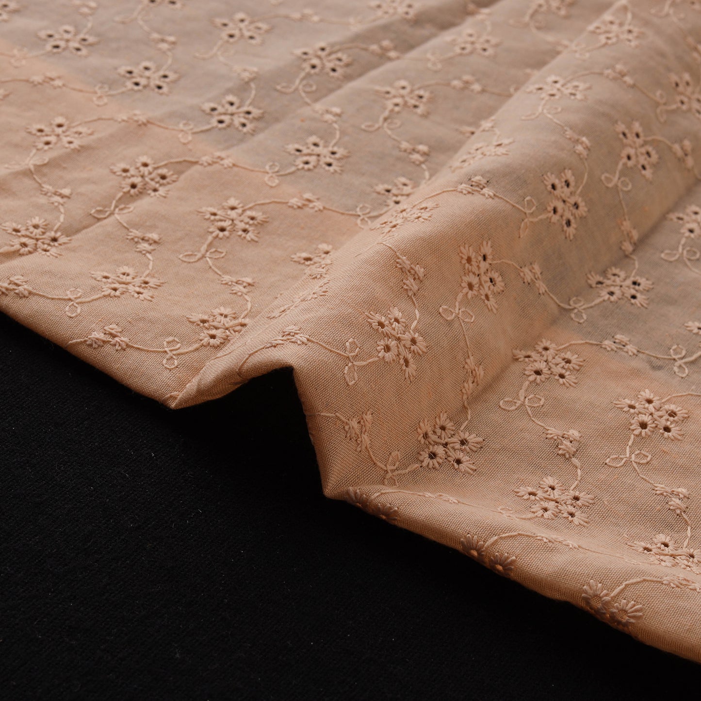 Floral Embroidered Cotton Hakoba Fabric 03