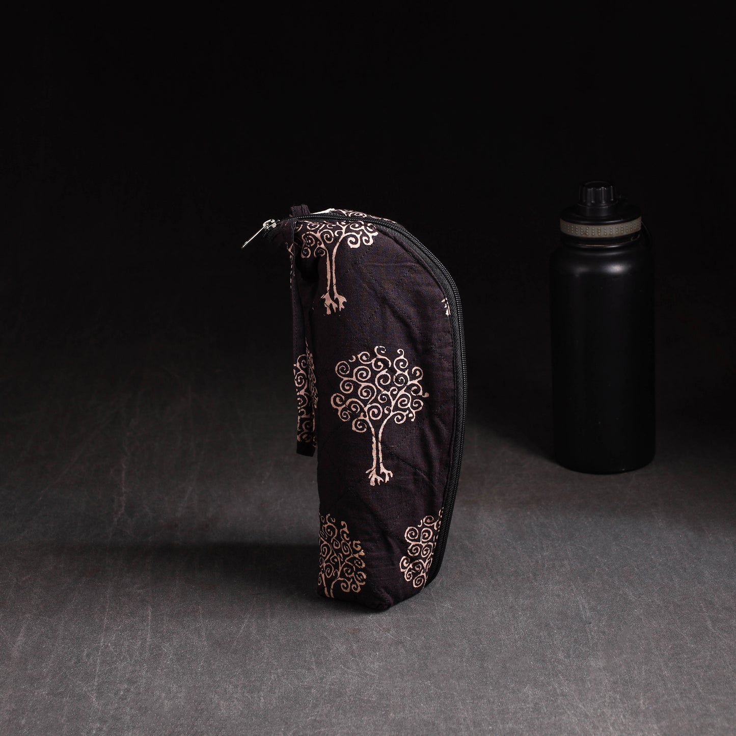 Handmade 1L Water Bottle Cover with Zipper 02