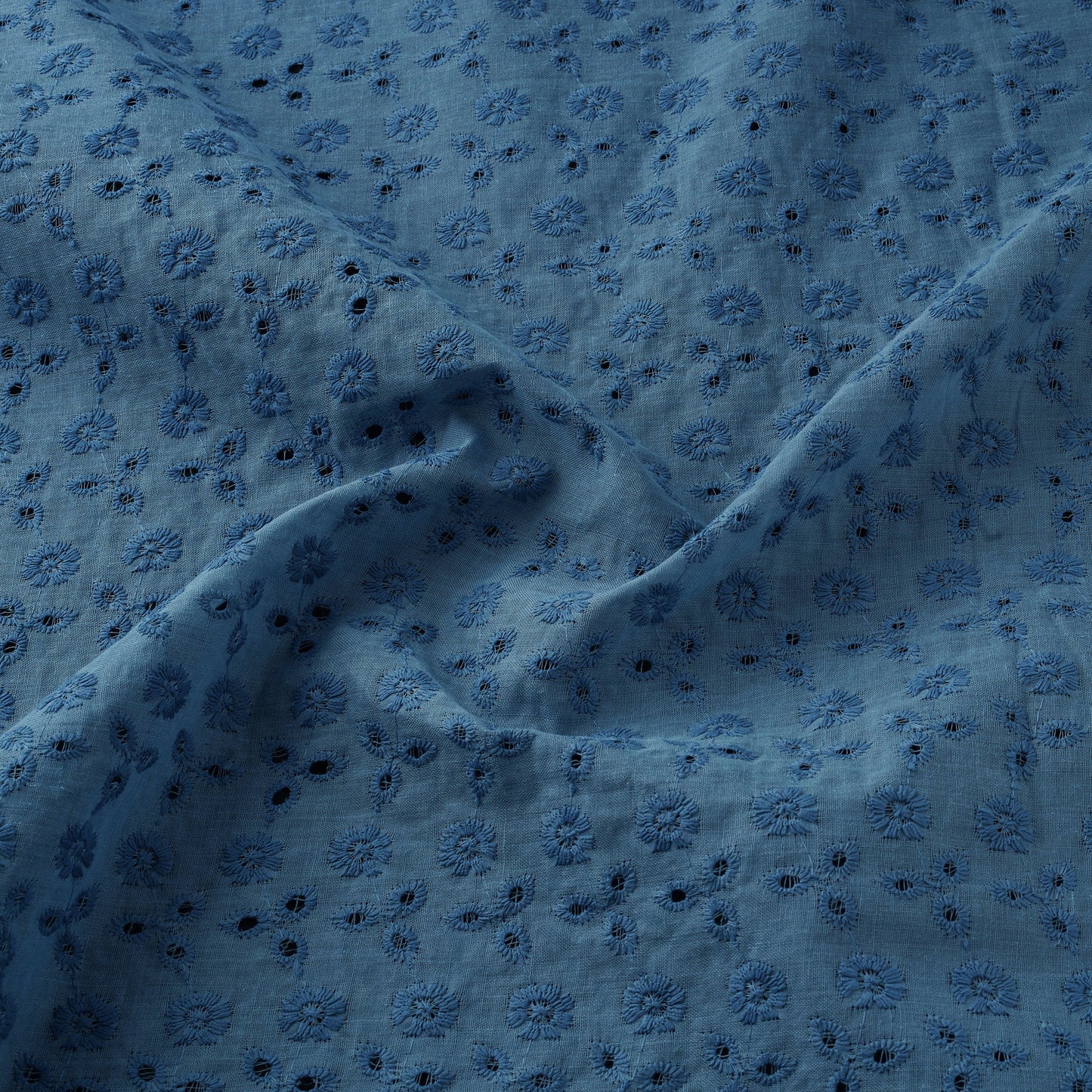 Floral Embroidered Cotton Hakoba Fabric 08
