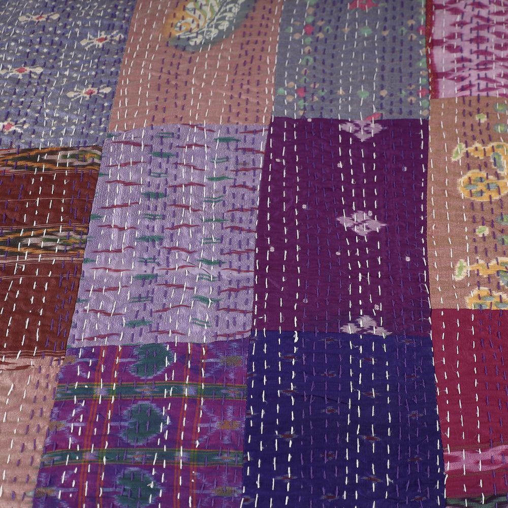 khambadiya  quilt / blanket