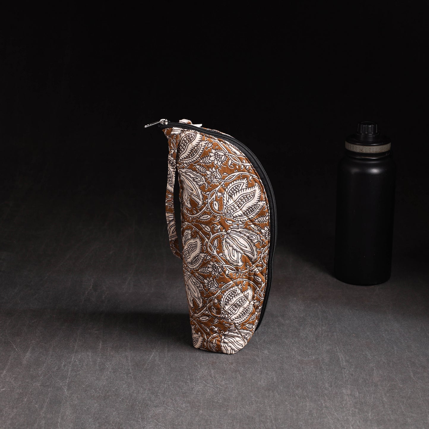 Handmade 1L Water Bottle Cover with Zipper 40