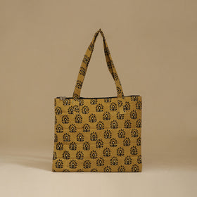 Handcrafted Cotton Quilted Handbag 04