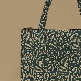 Handcrafted Cotton Quilted Handbag 05