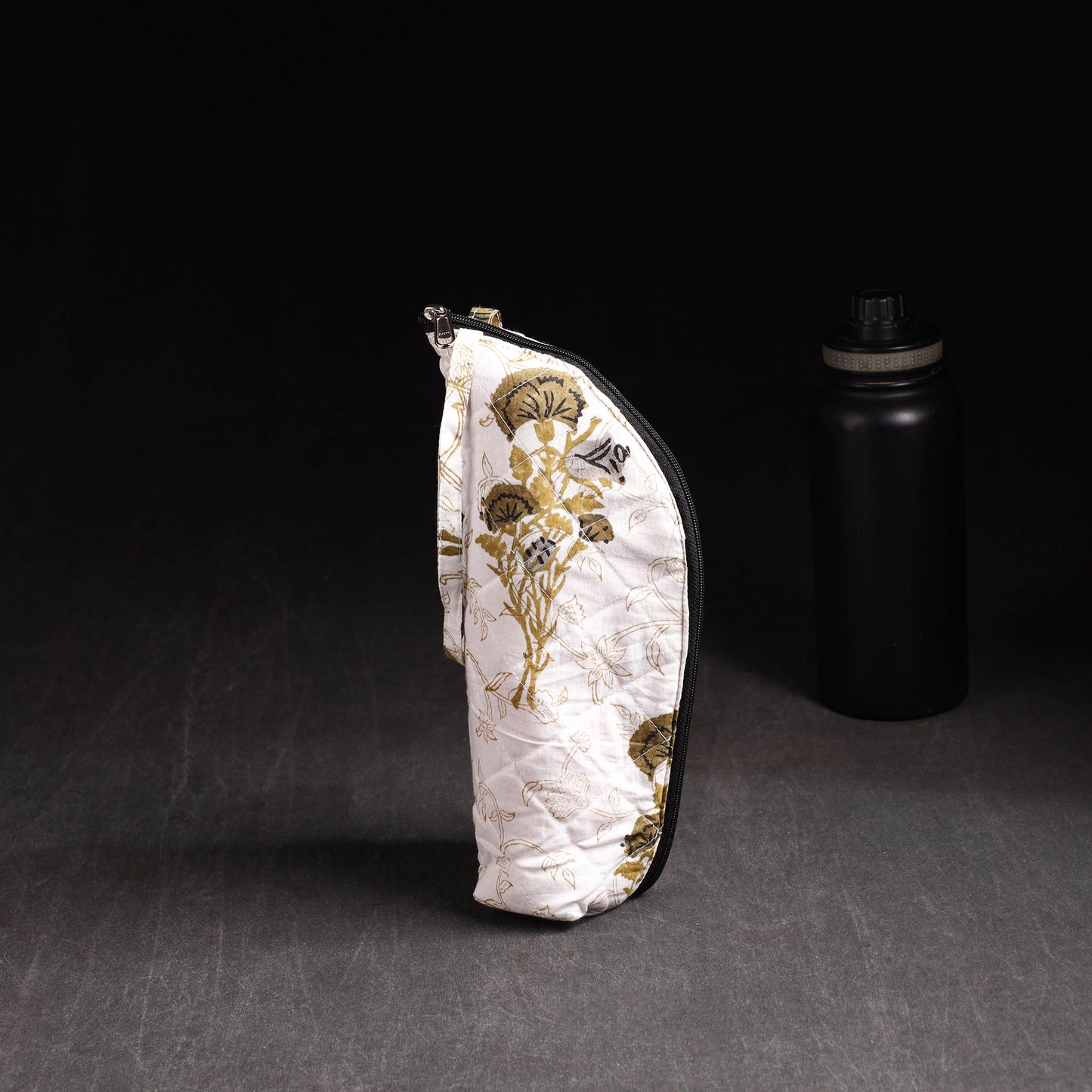 Handmade 1L Water Bottle Cover with Zipper 44