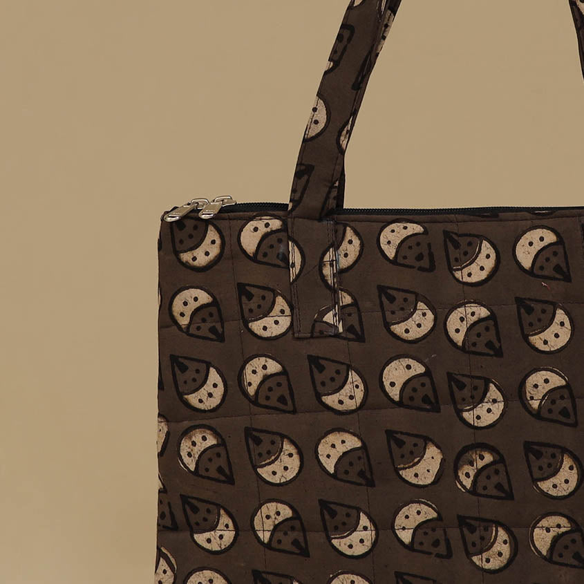 Handcrafted Cotton Quilted Handbag 07