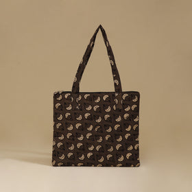 Handcrafted Cotton Quilted Handbag 07