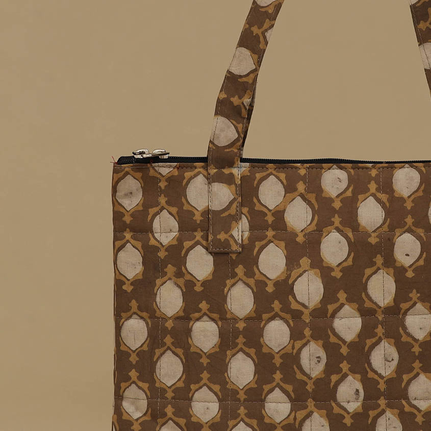 Handcrafted Cotton Quilted Handbag 08