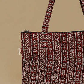 Handcrafted Cotton Quilted Handbag 14