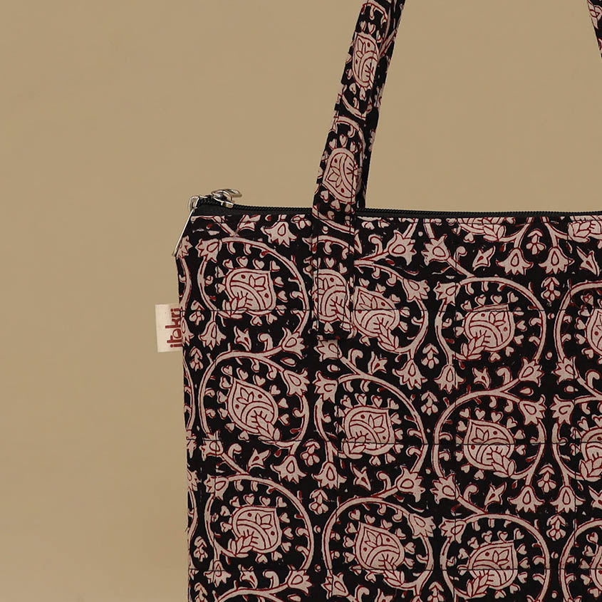 Handcrafted Cotton Quilted Handbag 18