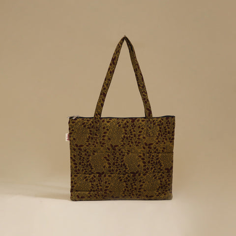 Handcrafted Cotton Quilted Handbag 03