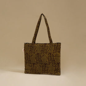 Handcrafted Cotton Quilted Handbag 03