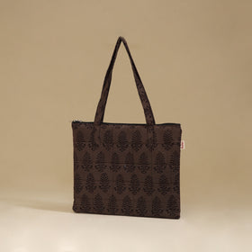 Handcrafted Cotton Quilted Handbag 04