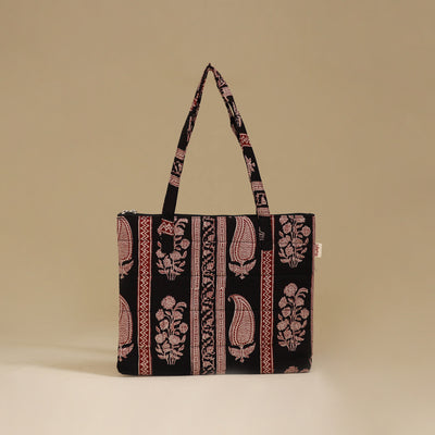 Handcrafted Cotton Quilted Handbag 05