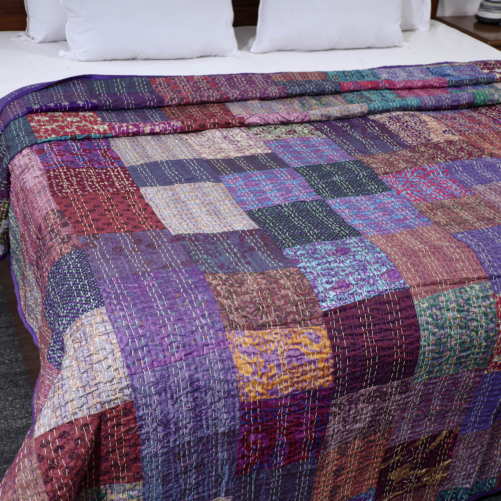 khambadiya  quilt / blanket