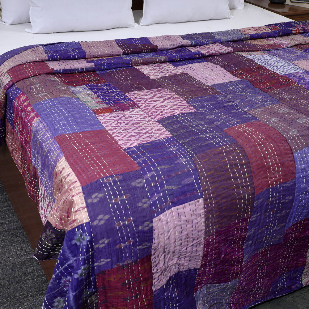 khambadiya  quilt / blanket