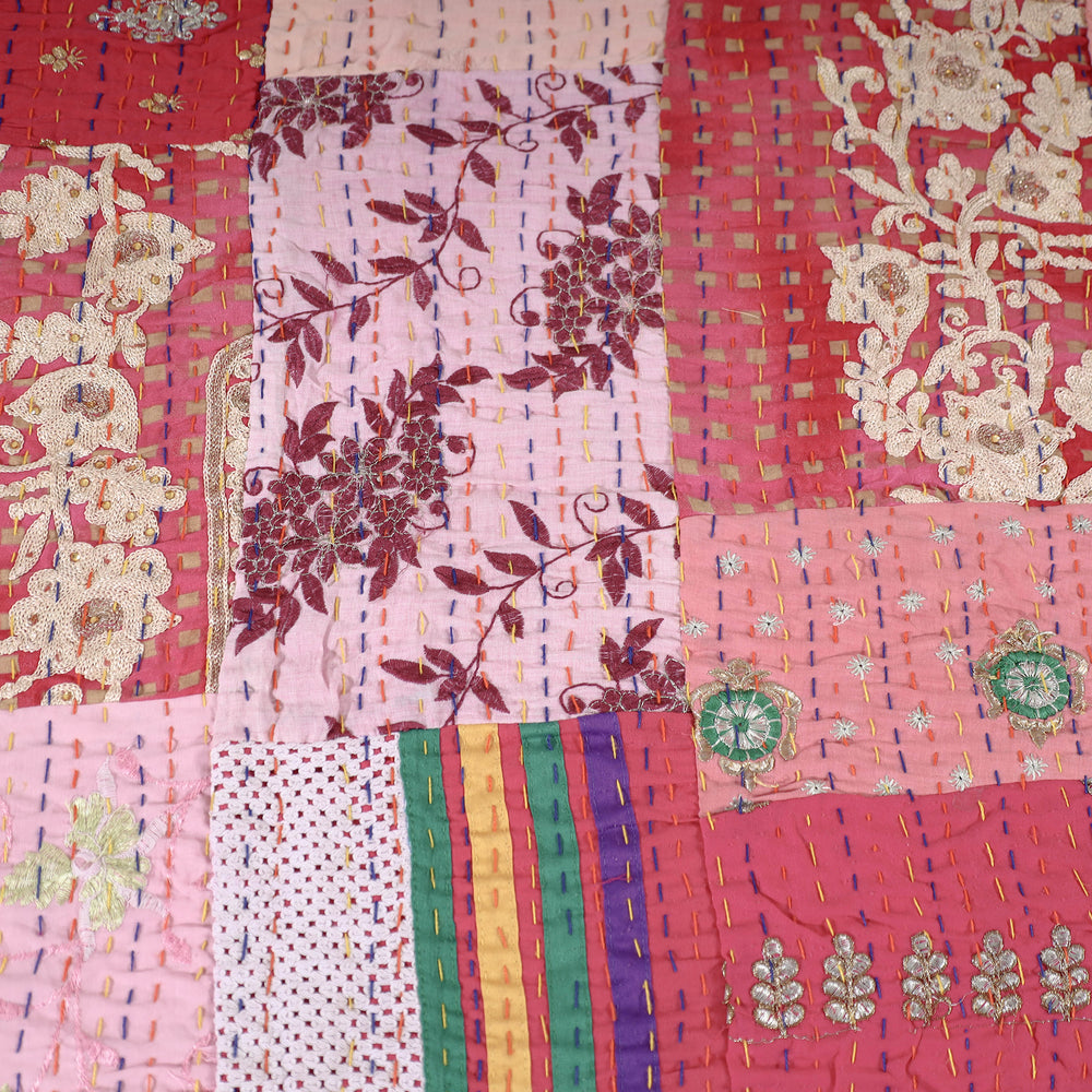 khambadiya  quilt / blanket