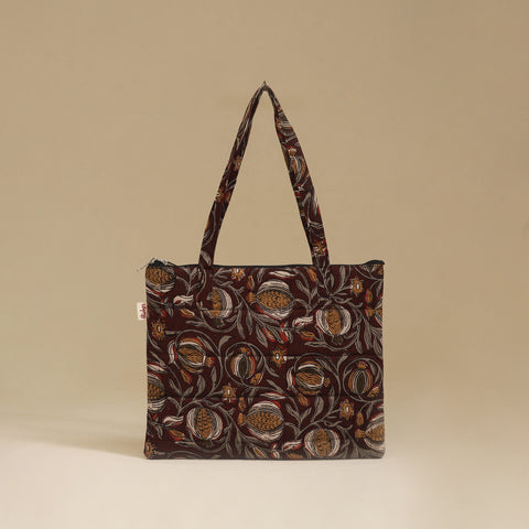 Handcrafted Cotton Quilted Handbag 16