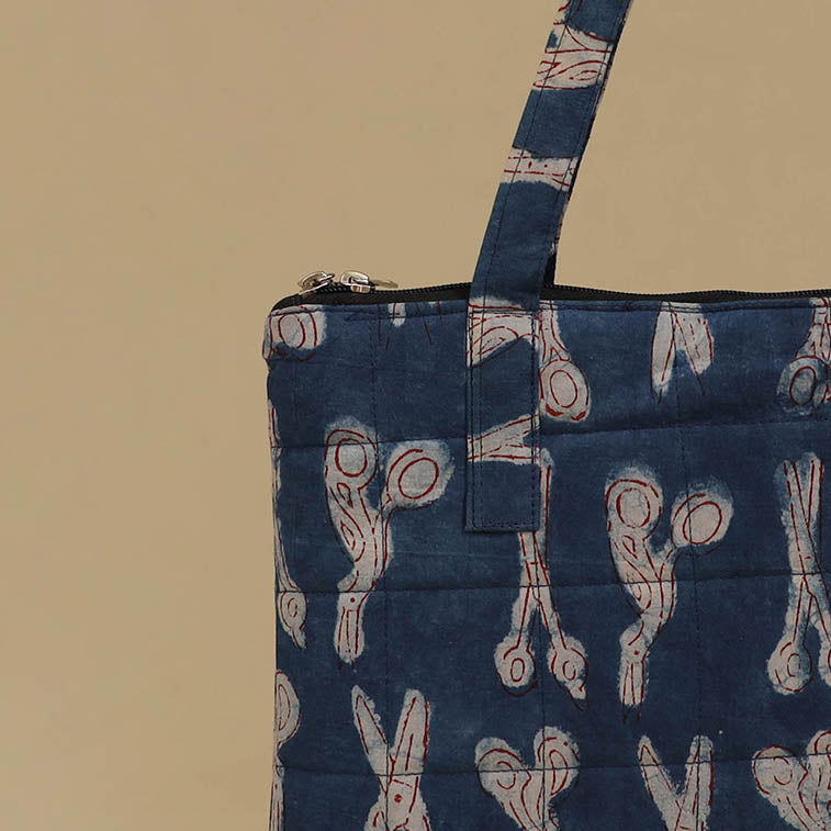 Handcrafted Cotton Quilted Handbag 19