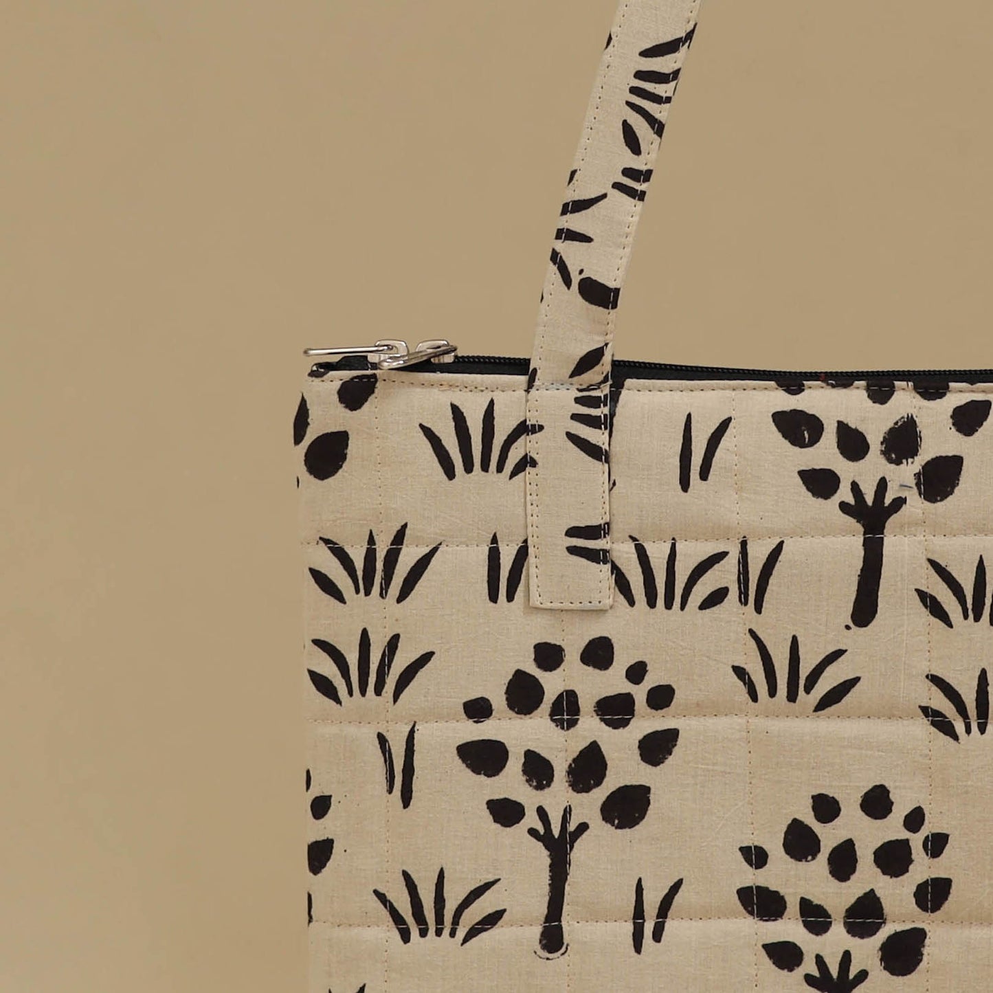 Handcrafted Cotton Quilted Handbag 22