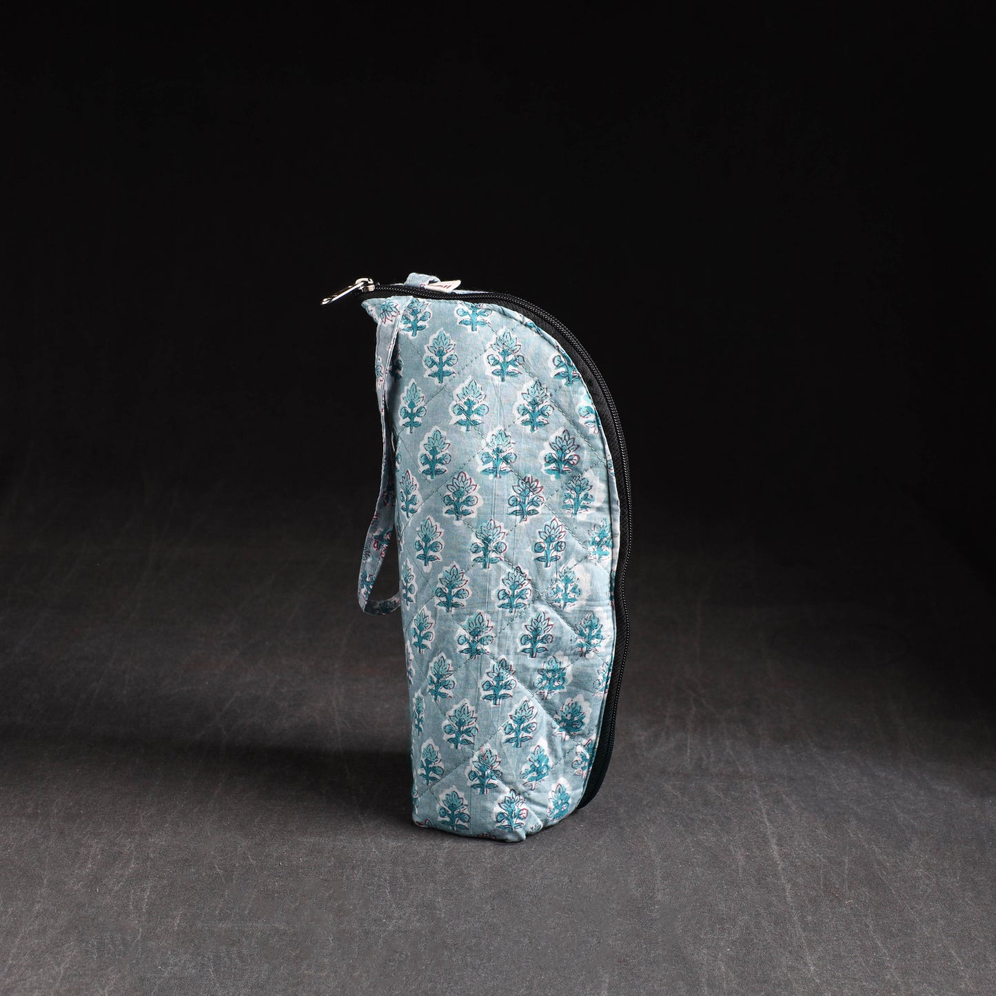 Handmade 1L Water Bottle Cover with Zipper 30