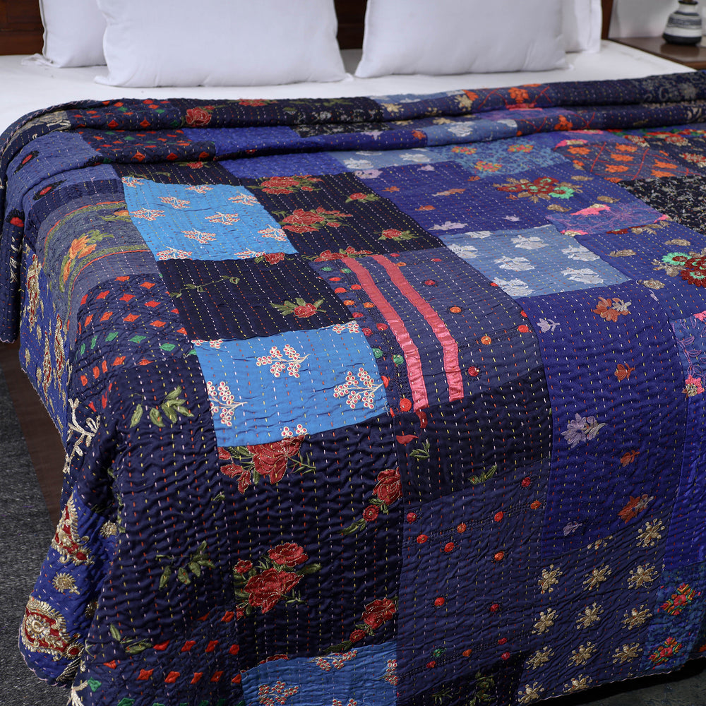 khambadiya  quilt / blanket