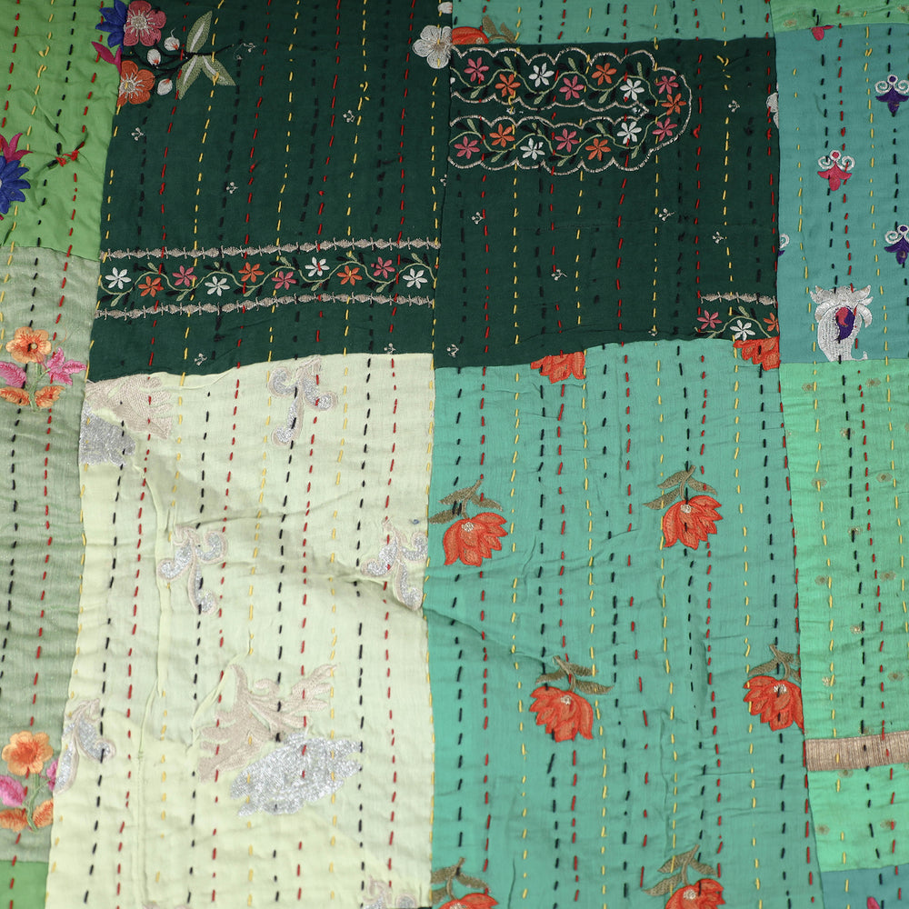 khambadiya  quilt / blanket