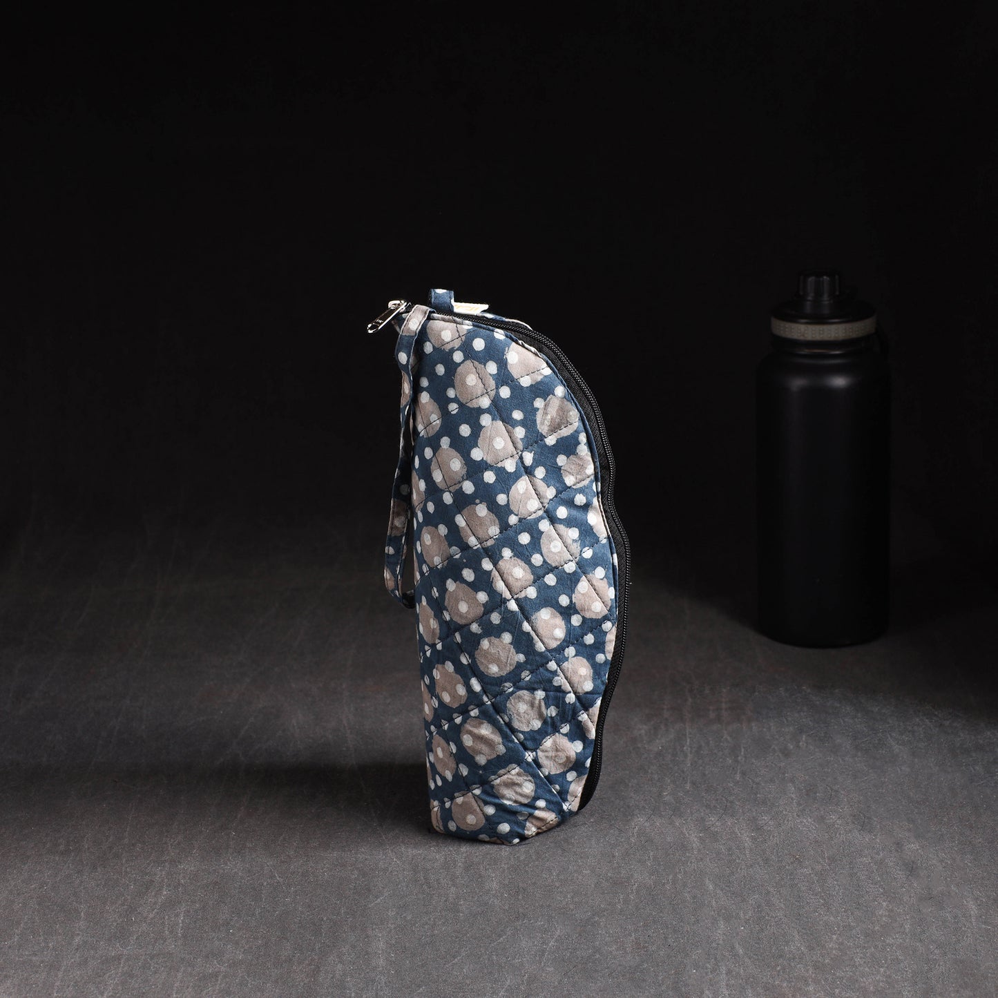 Handmade 1L Water Bottle Cover with Zipper 68