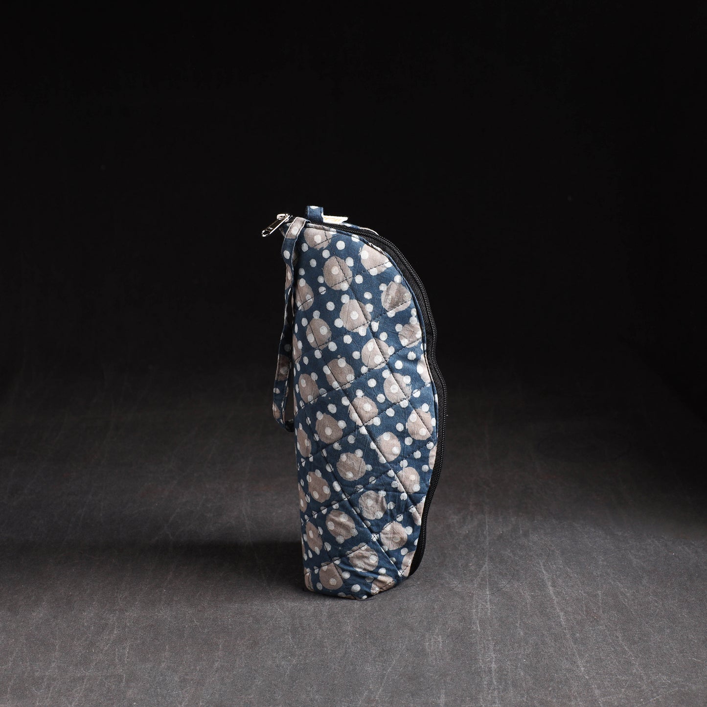 Handmade 1L Water Bottle Cover with Zipper 68