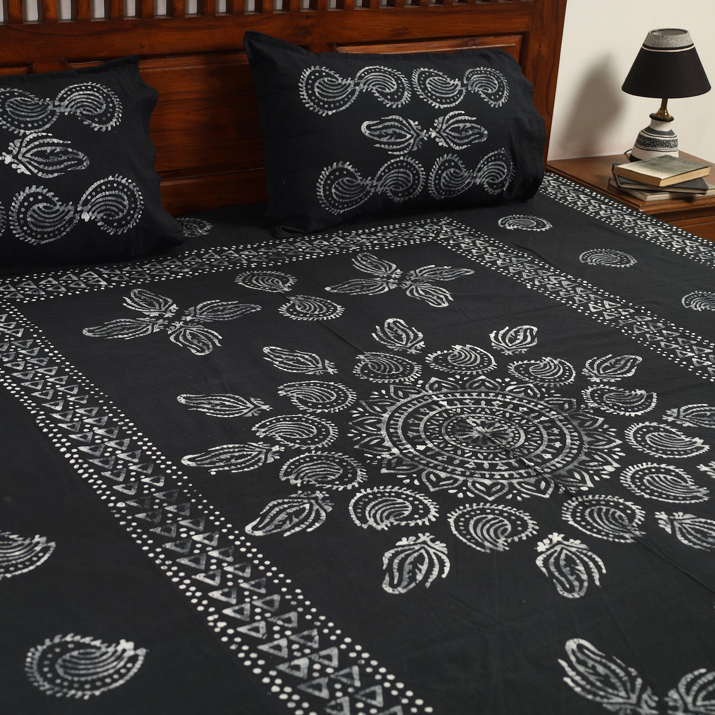 Black - Hand Batik Printed Cotton Double Bed Cover with Pillow Covers (108 x 90 in) 09