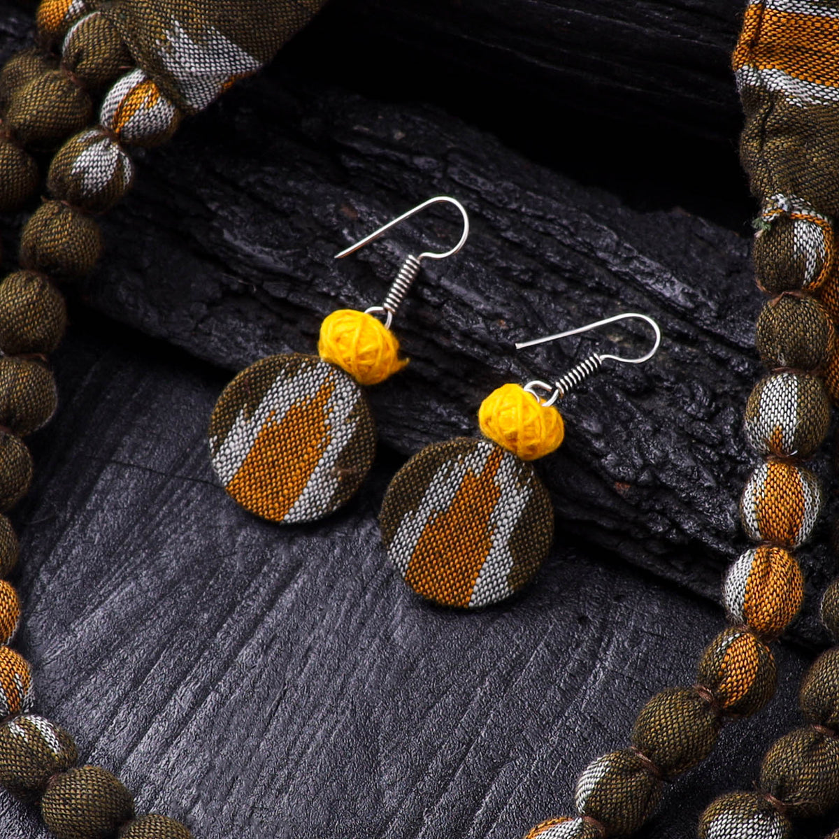 Handmade Fabart Beads Necklace & Earrings Set 03