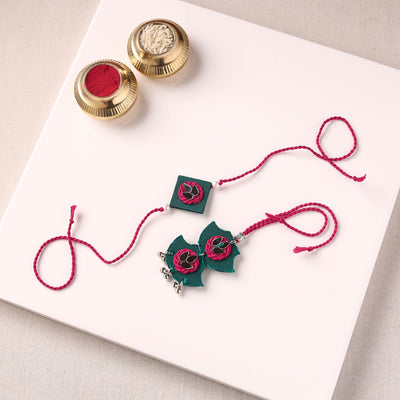 Handmade Thread & Mirror Work Fabart Rakhi with Lumba Set 18