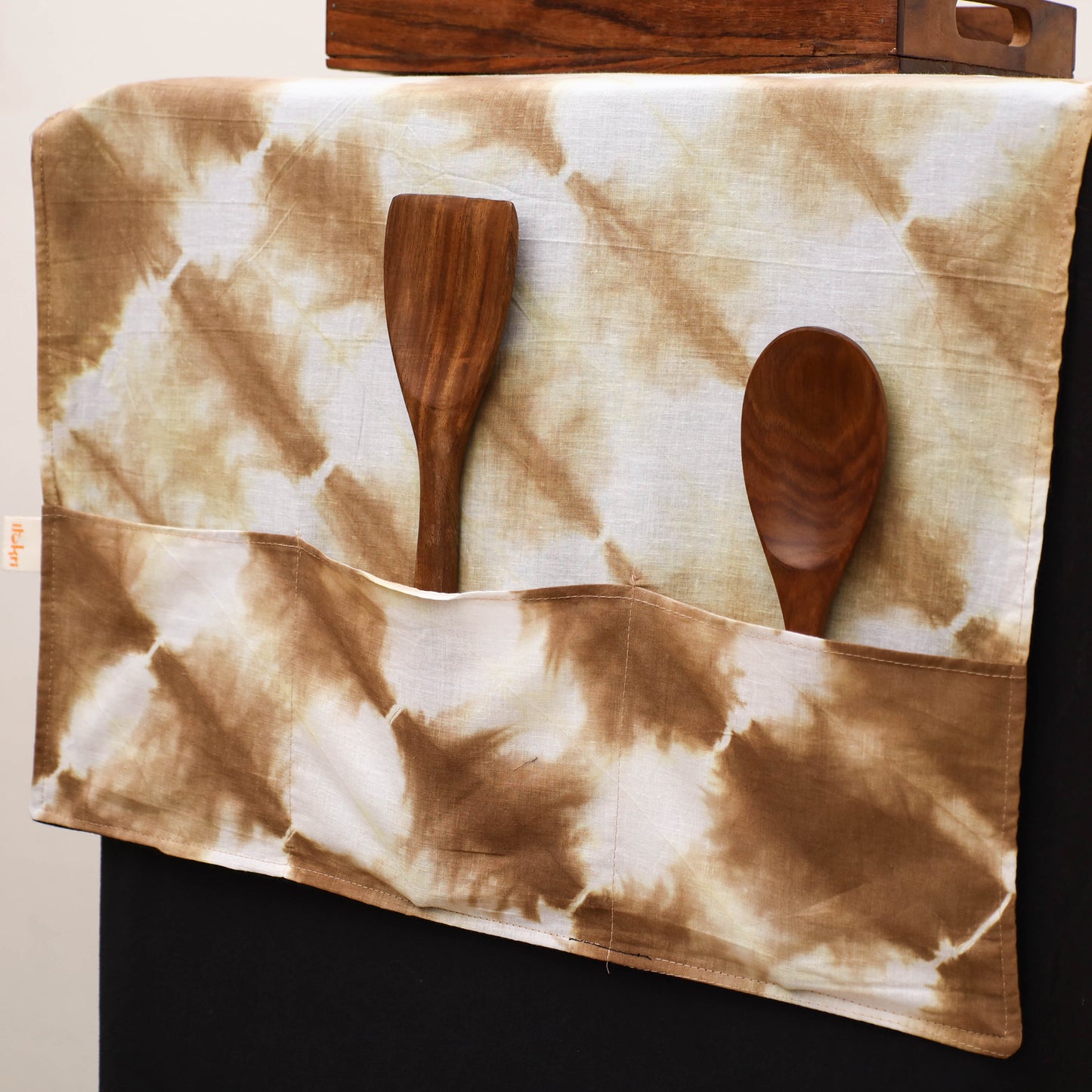 Handmade Fridge Top Cover with Multiple Pockets 105