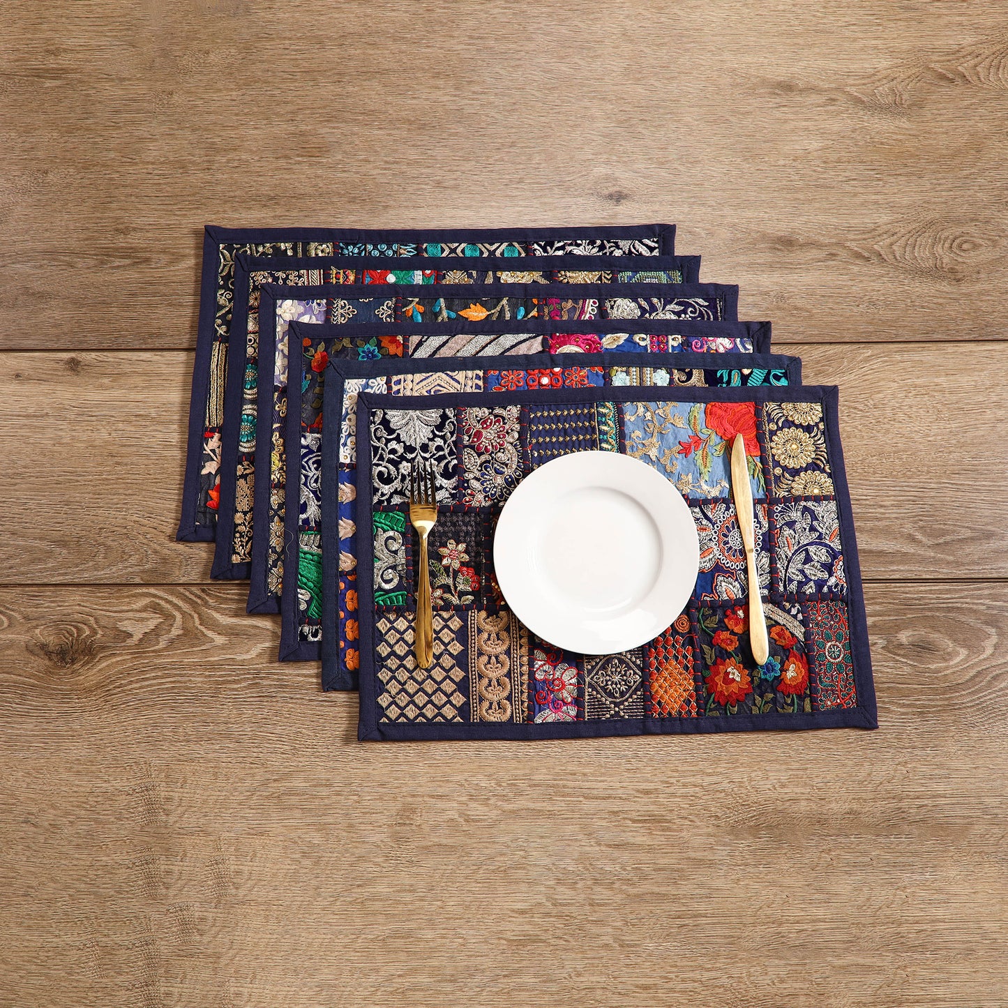 Khambadiya Patchwork Dining Table Mats (Set of 6) 02