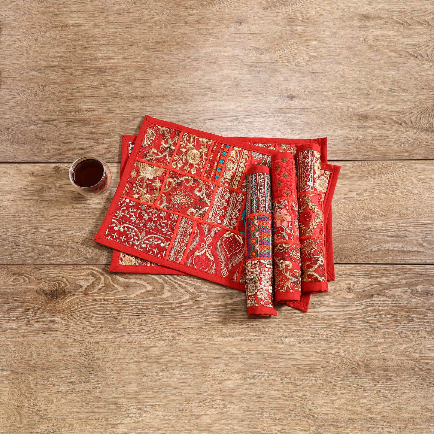 Khambadiya Patchwork Dining Table Mats (Set of 5) 05