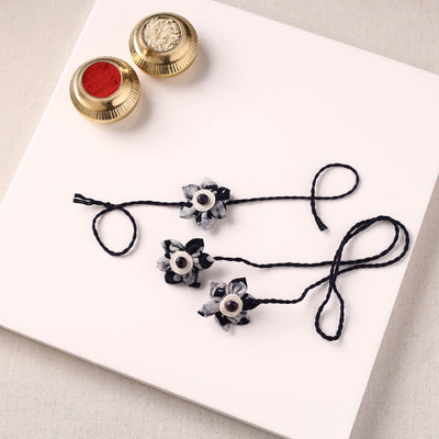 Flower Handmade Thread Work Fabart Rakhi with Lumba Set 127